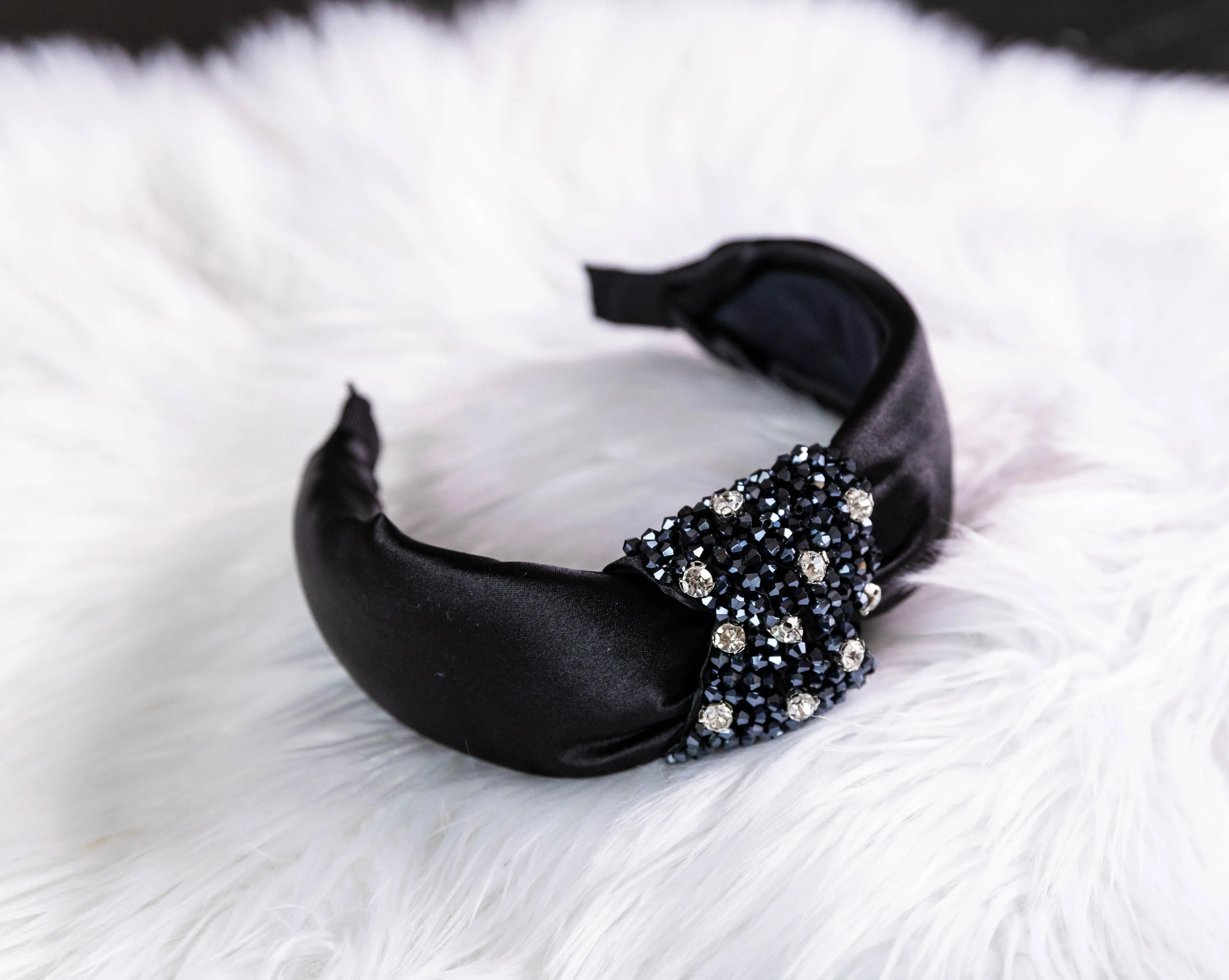 Black Knot Headband
