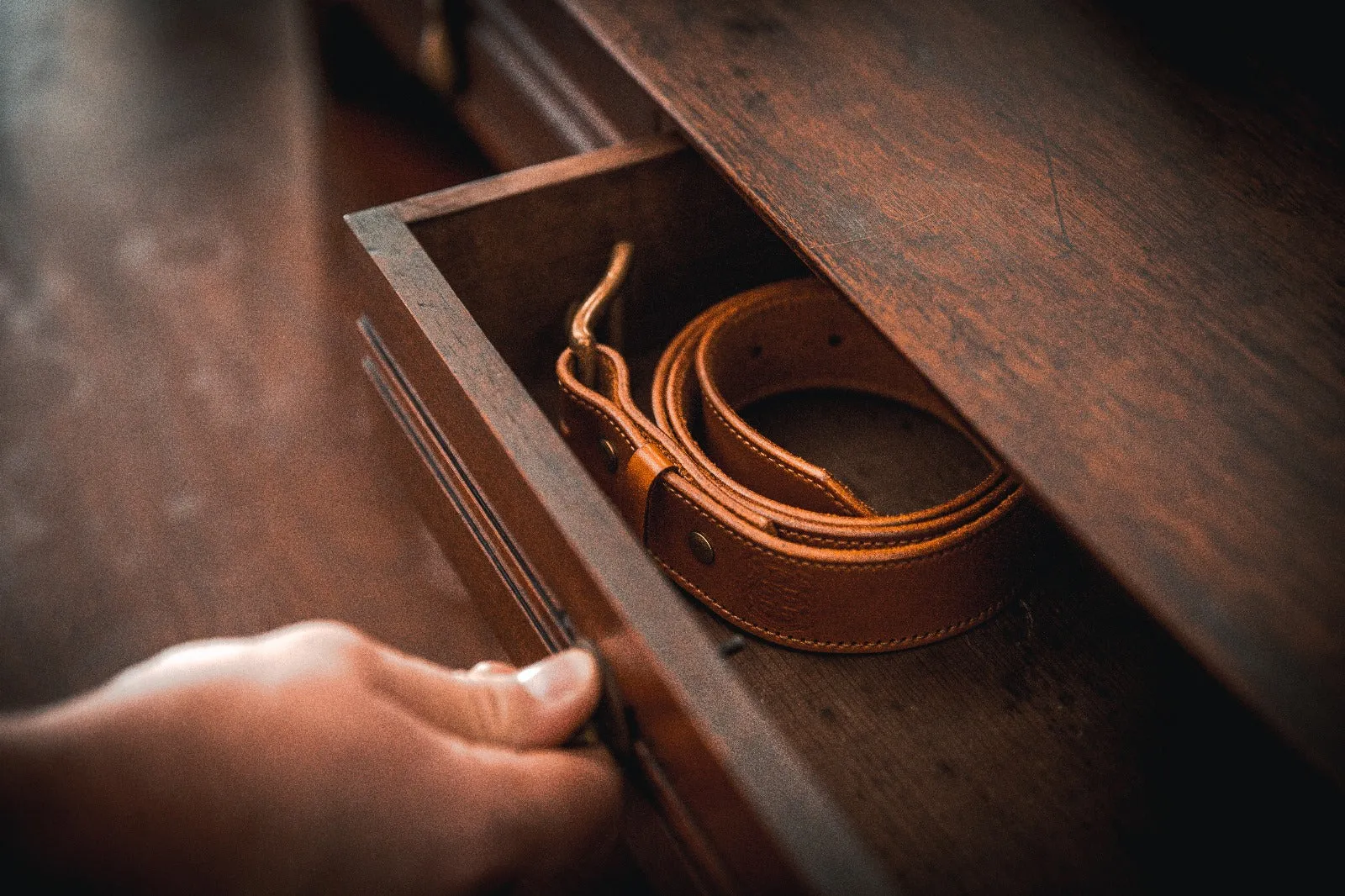 Handcrafted, Hand-Dyed Stitched Gent's Belt's