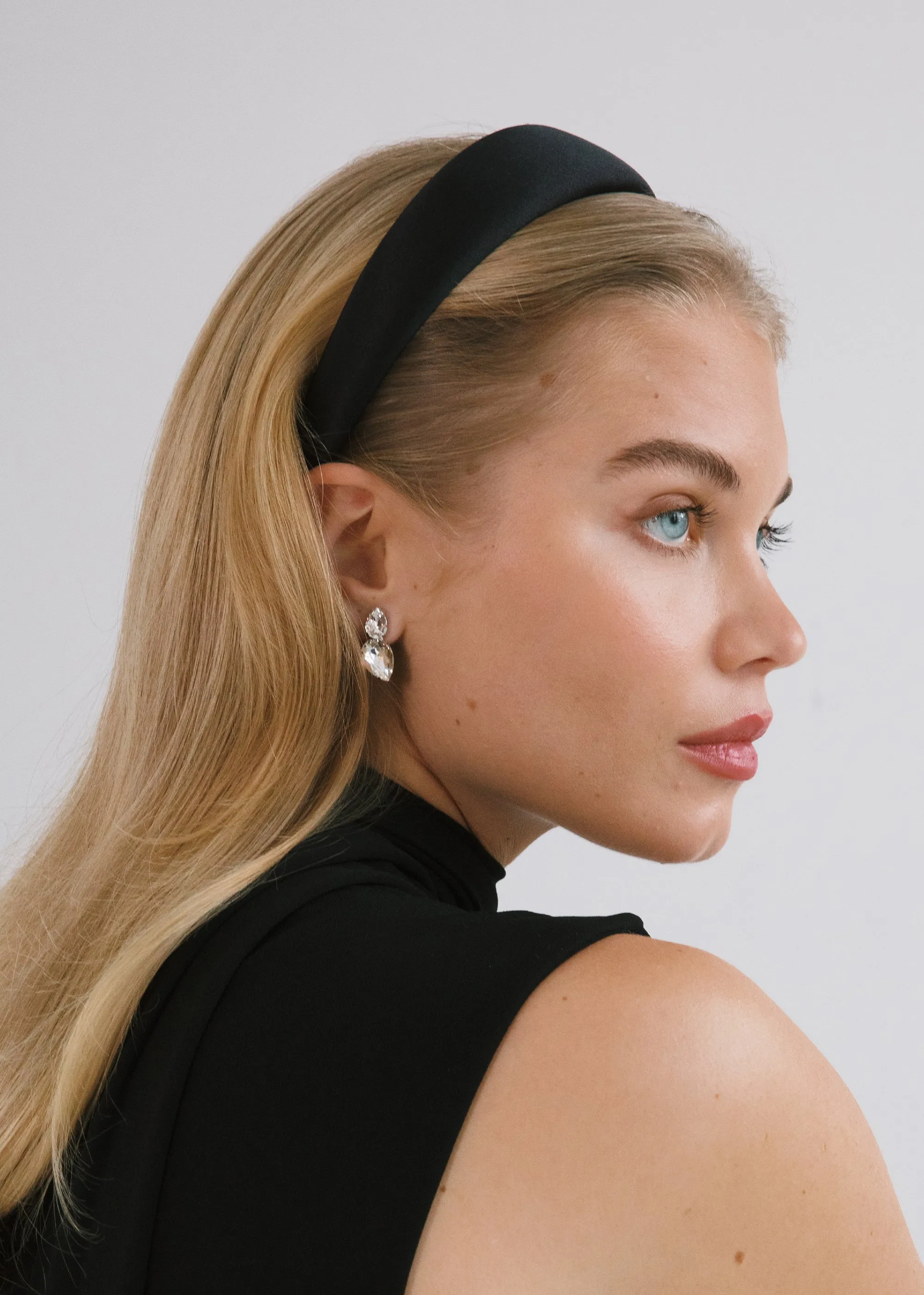 Kate Headband -- Black