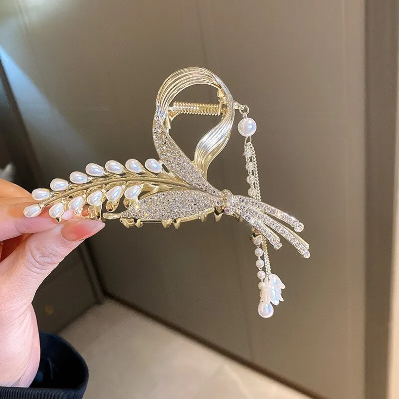 Pearl Lily Hair Clips with Butterfly Tassel