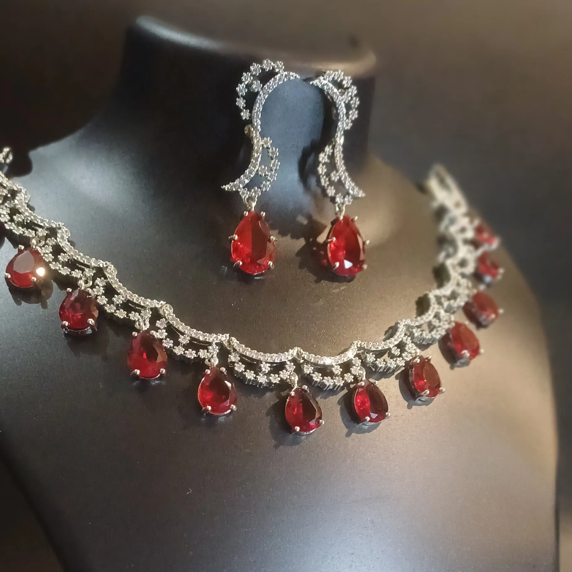 Rubylicious statement necklace with designer earrings
