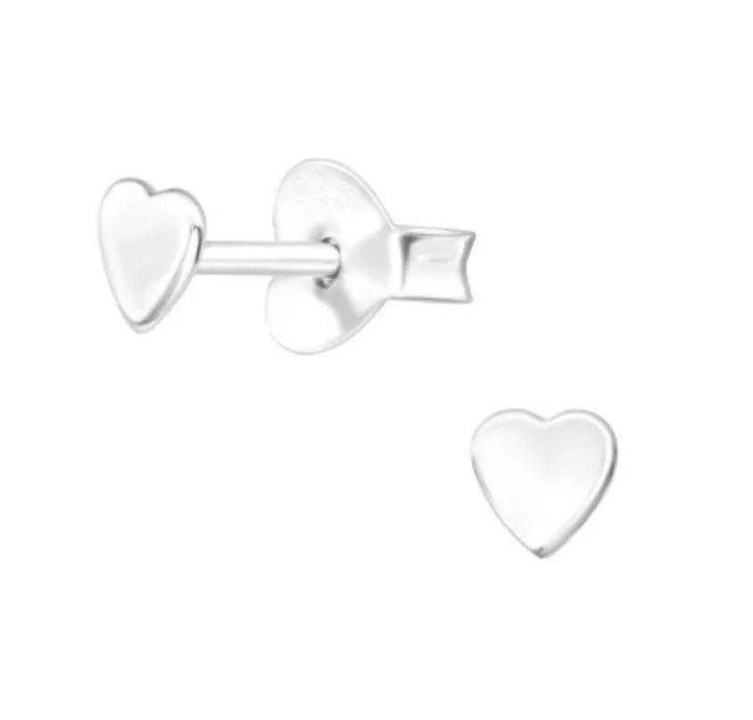 Silver Heart Ear Stud - Elegant and Timeless Jewelry Piece