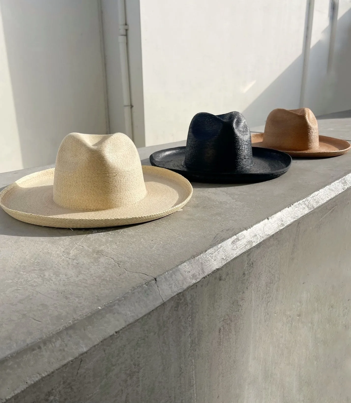 The Charcoal Pencil Brim Fine Palm Hat