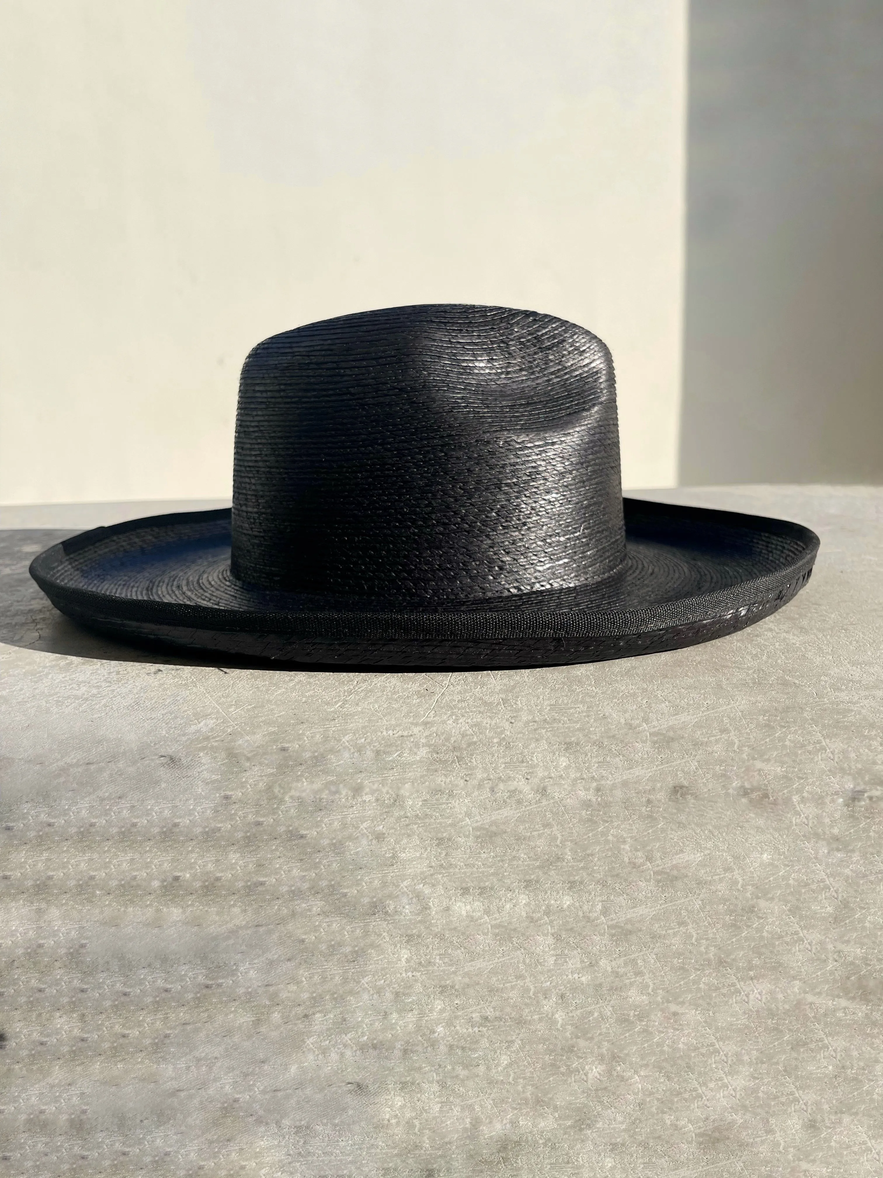 The Charcoal Pencil Brim Fine Palm Hat