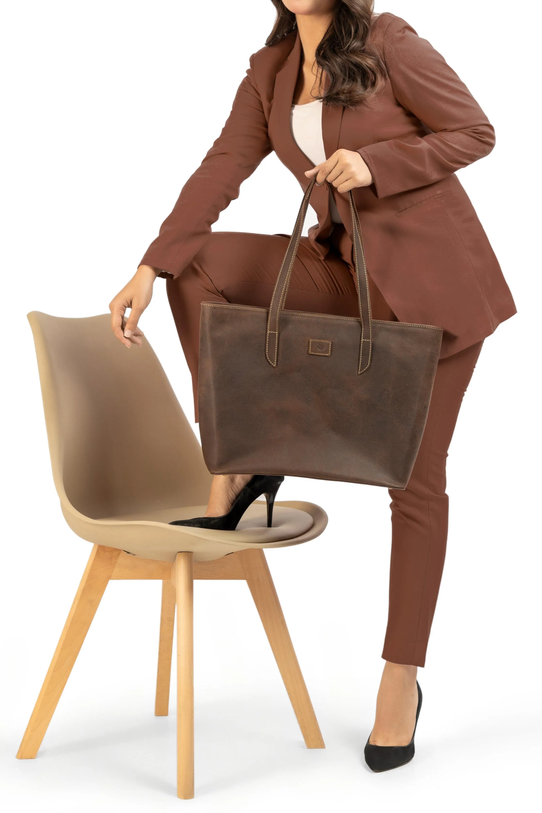 The Classic Leather Tote Bag