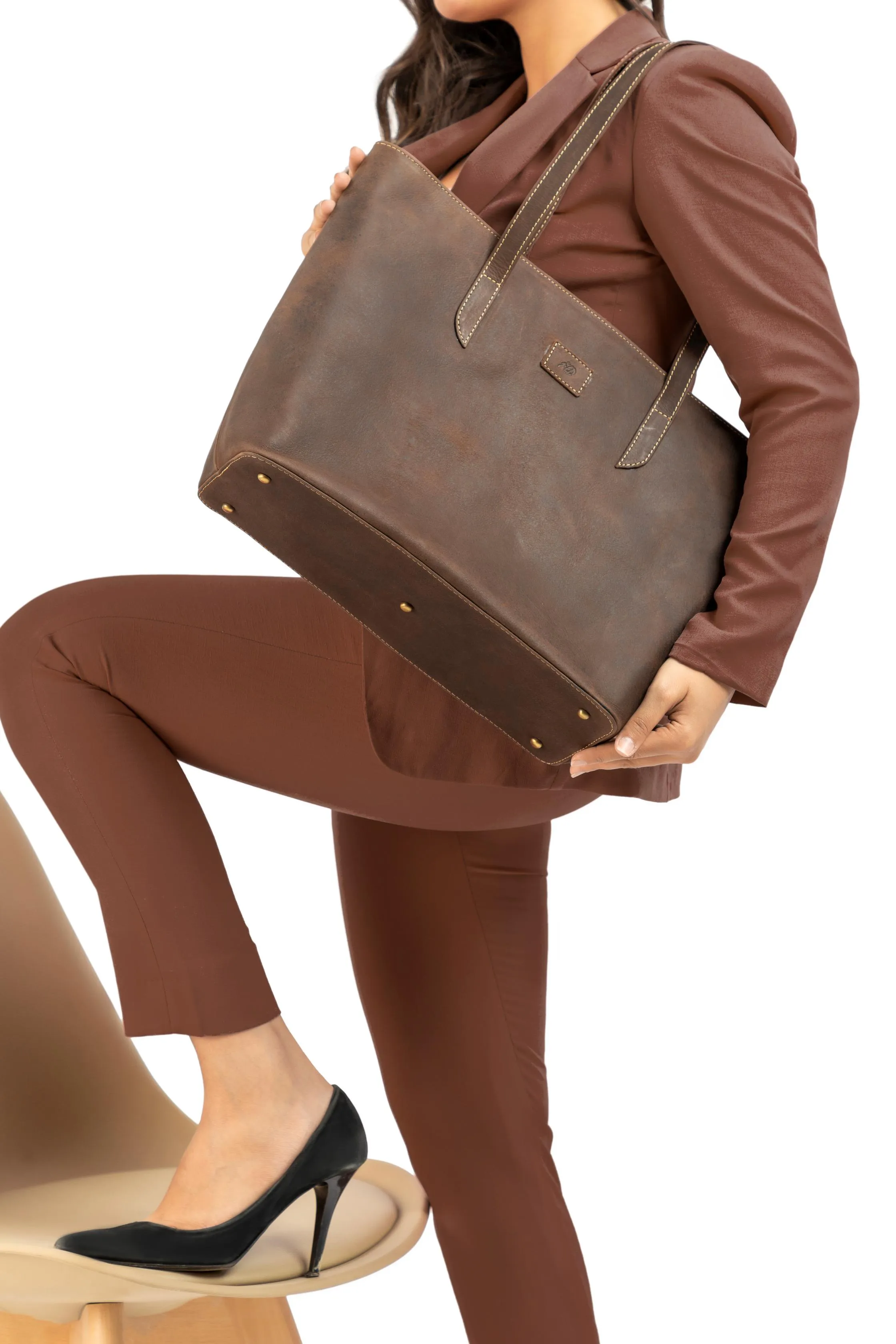 The Classic Leather Tote Bag