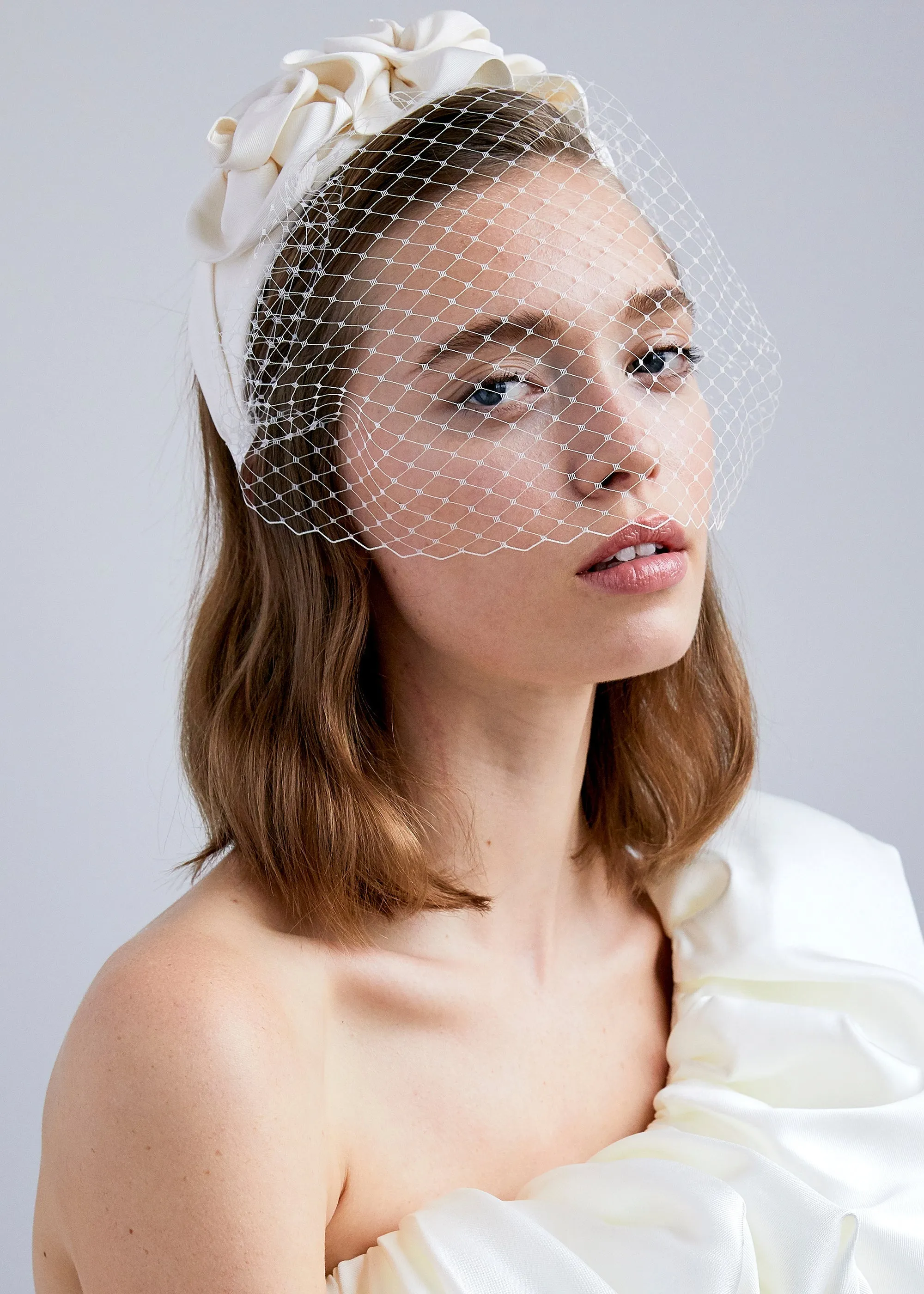 Triple Rosette with Veil -- Cream
